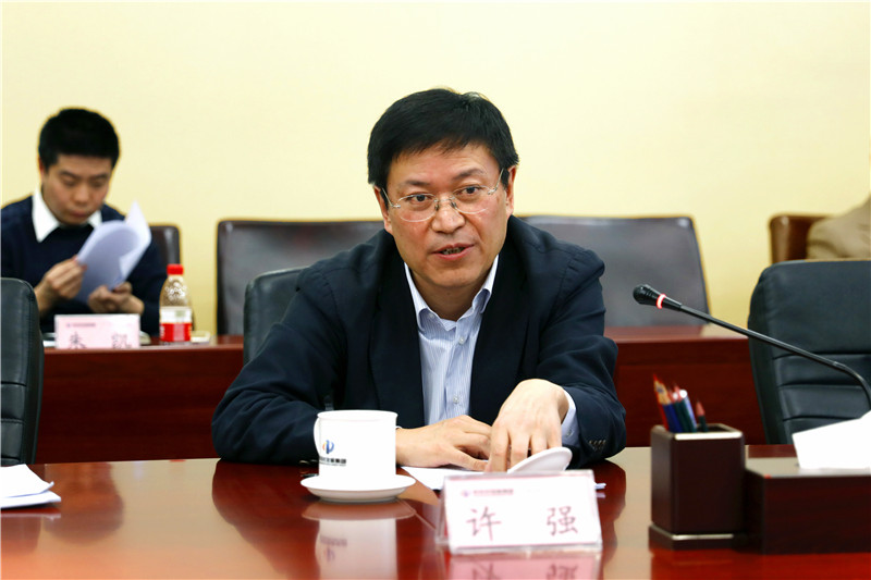 南宁市市长周红波一行到访中关村发展集团